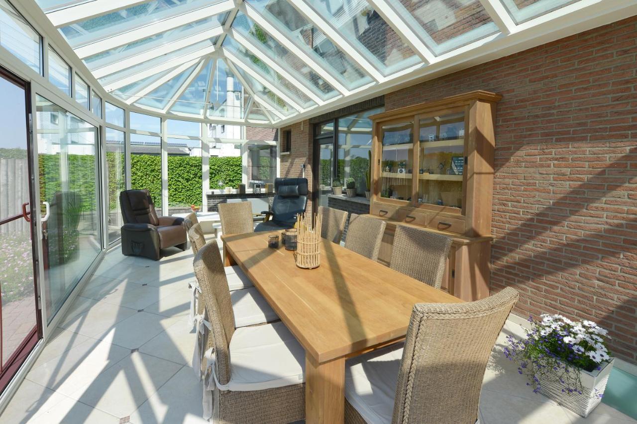 Oetervallei Maaseik Exterior foto