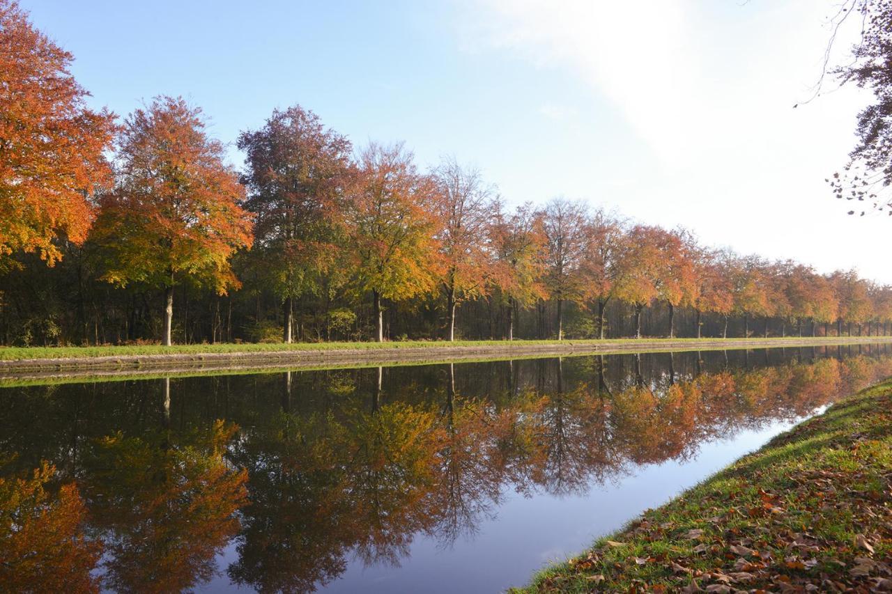 Oetervallei Maaseik Exterior foto